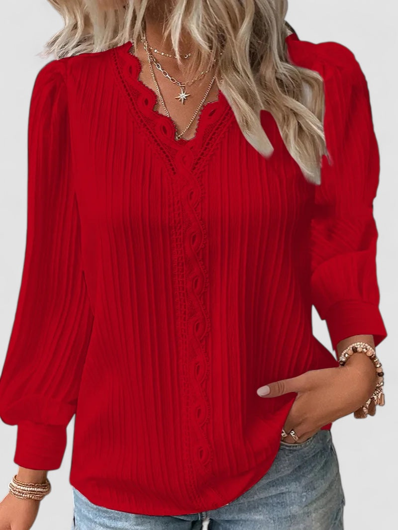 Sofie | Selvie – Bluse med spidskant og folder